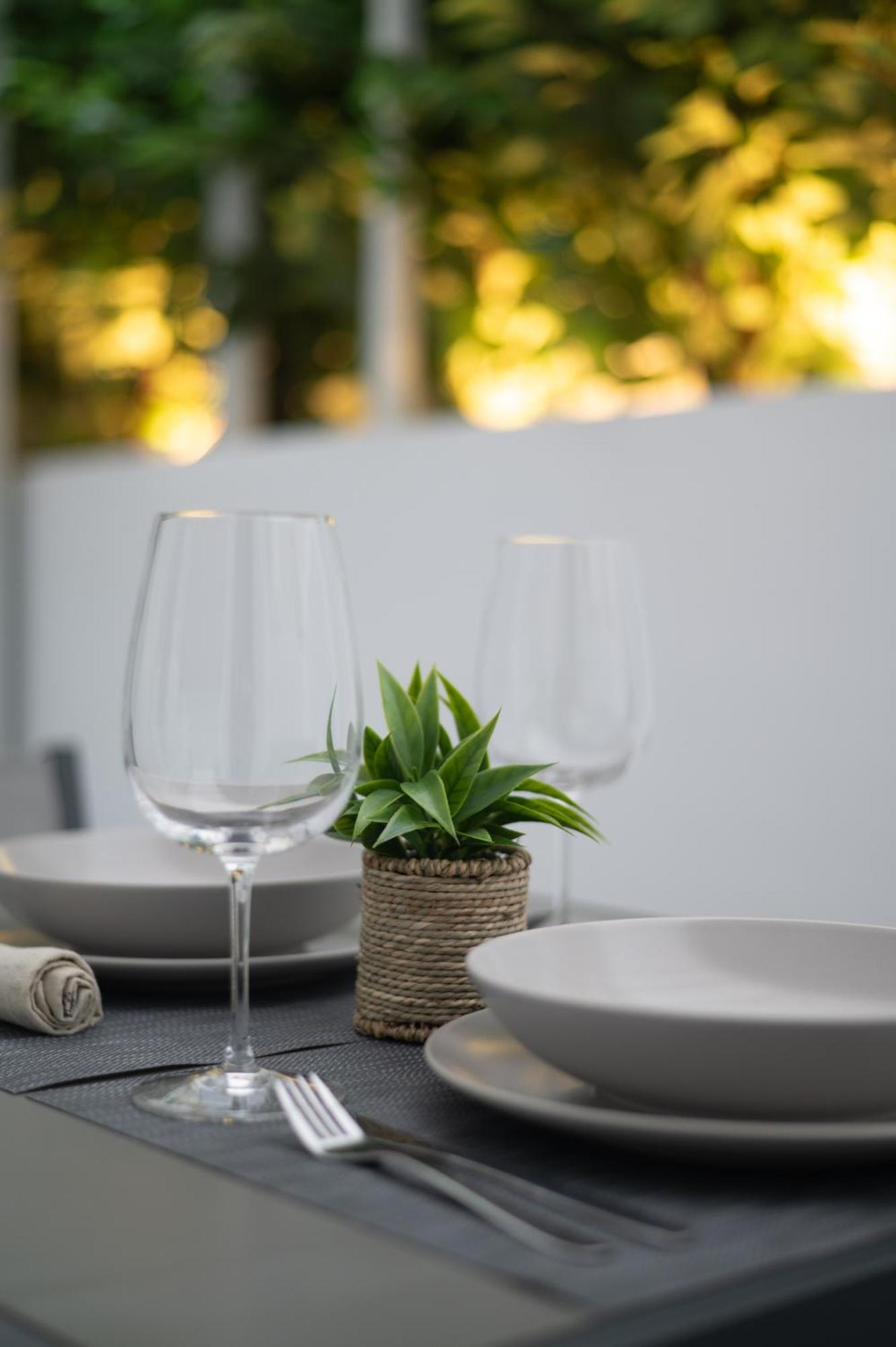 Apartament Honey Oak & Cream Patio By Nest Saloniki Zewnętrze zdjęcie